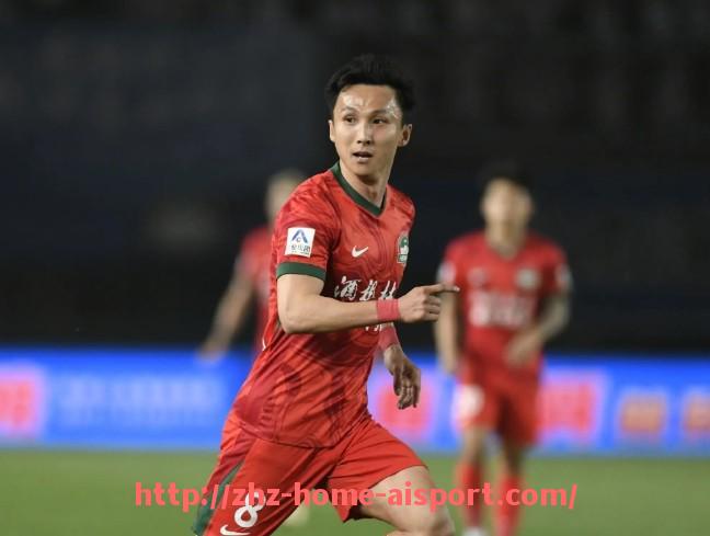 爱体育-CBA足球队员徐杰：徐杰在CBA足球场上的表现与发展